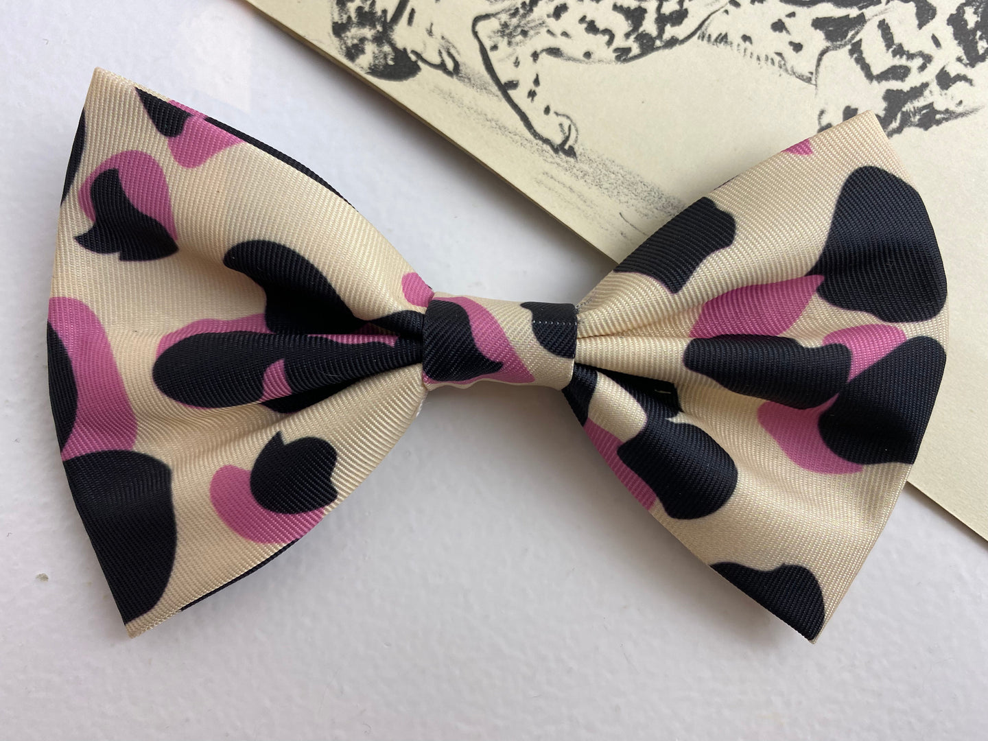 Abstract animal print-Bow tie