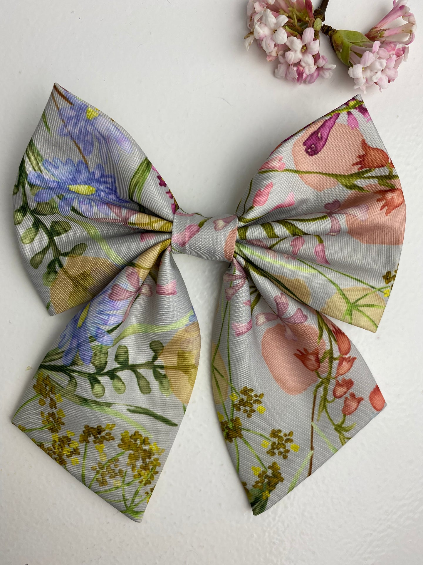 Light wild flower meadow-Pet sailor bow tie