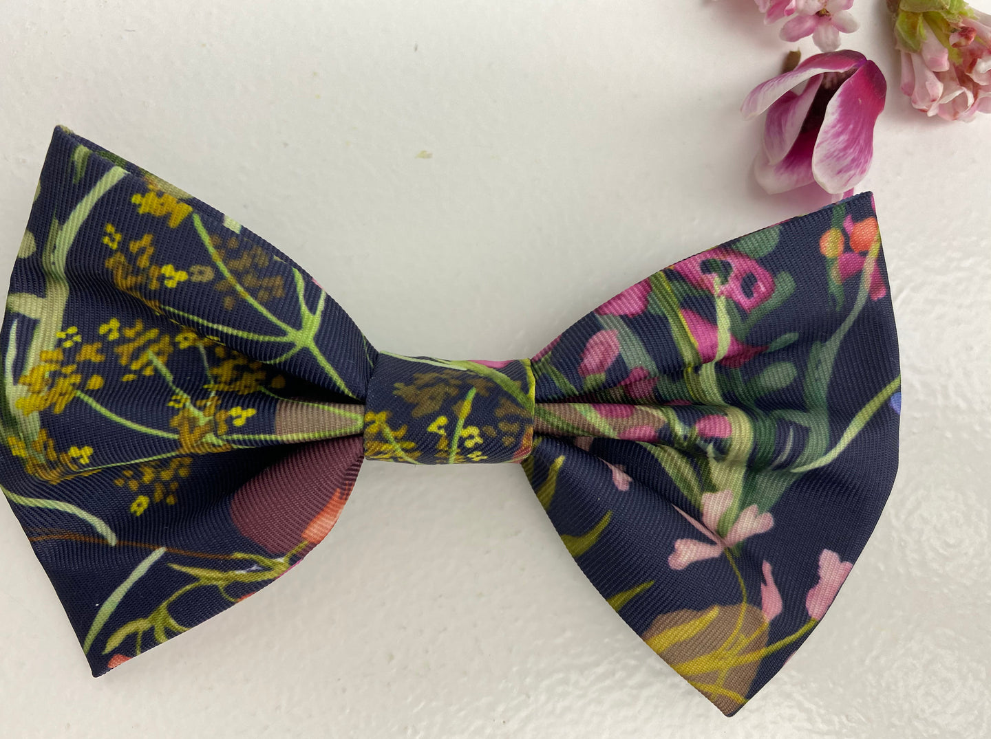 Navy wild flower meadow-Pet bow tie